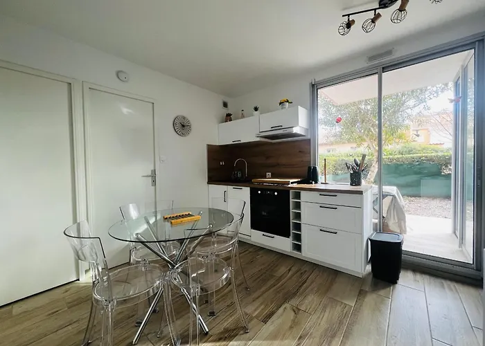 Apartament Pour 4 Pers. A Avec Jardin Et Garage - Fr-1-309-392 *