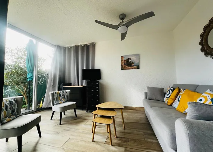 Apartament Pour 4 Pers. A Avec Jardin Et Garage - Fr-1-309-392 *