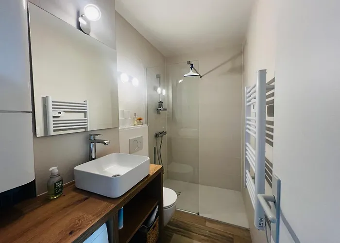 Pour 4 Pers. A Avec Jardin Et Garage - Fr-1-309-392 *